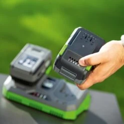 LUX 20 V Doppel-Schnellladegerät 1 PowerSystem -Haushaltsgegenstände Geschäft 4007871960552 A 02