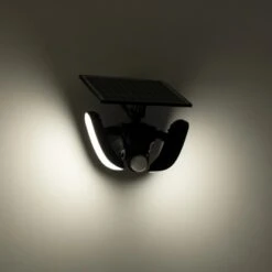 LED-Solar-Außenleuchte Mit Sensor Botshabelo -Haushaltsgegenstände Geschäft 8720246202441 11020200 02